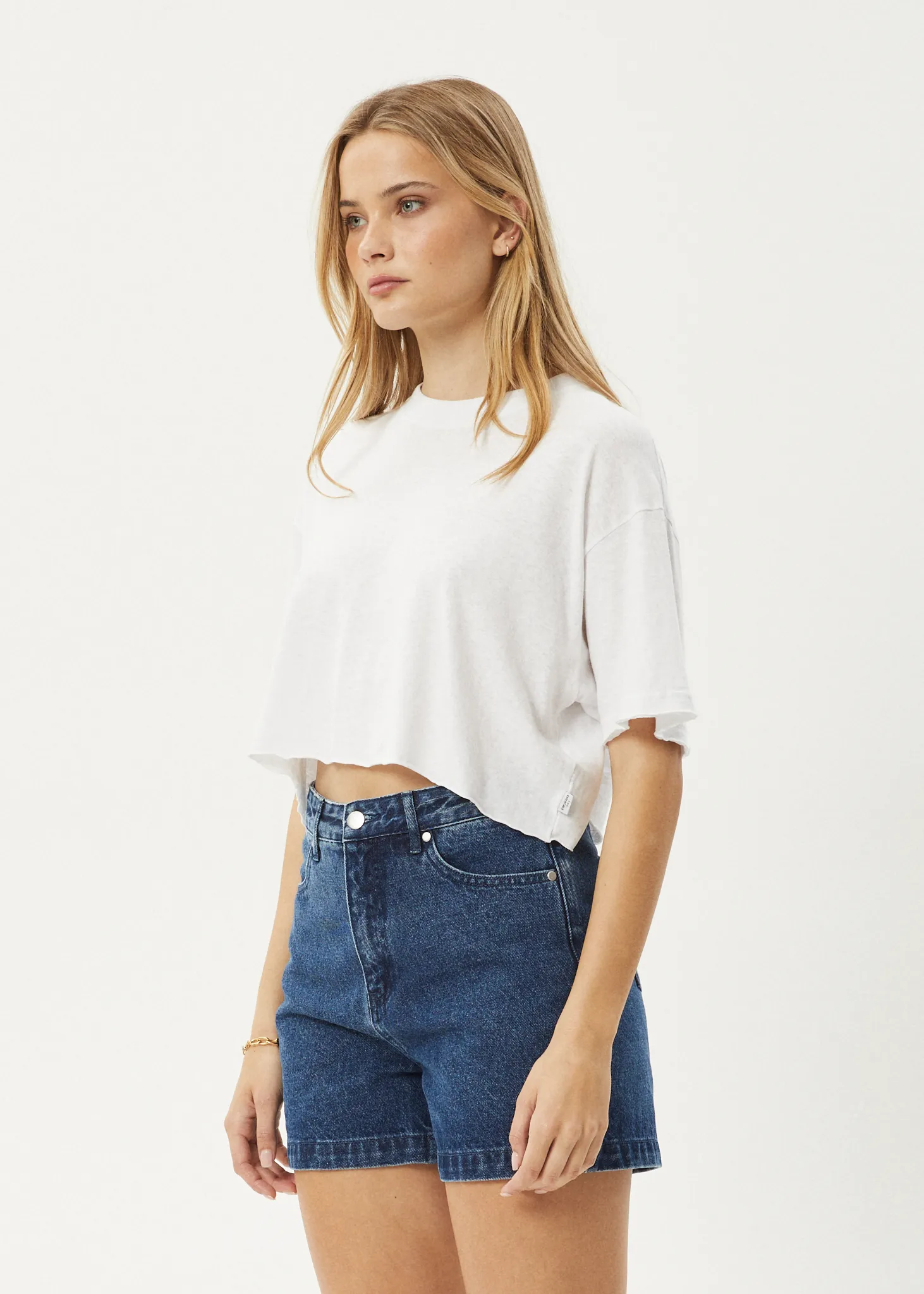 AFENDS Womens Slay Cropped - Oversized Tee - White