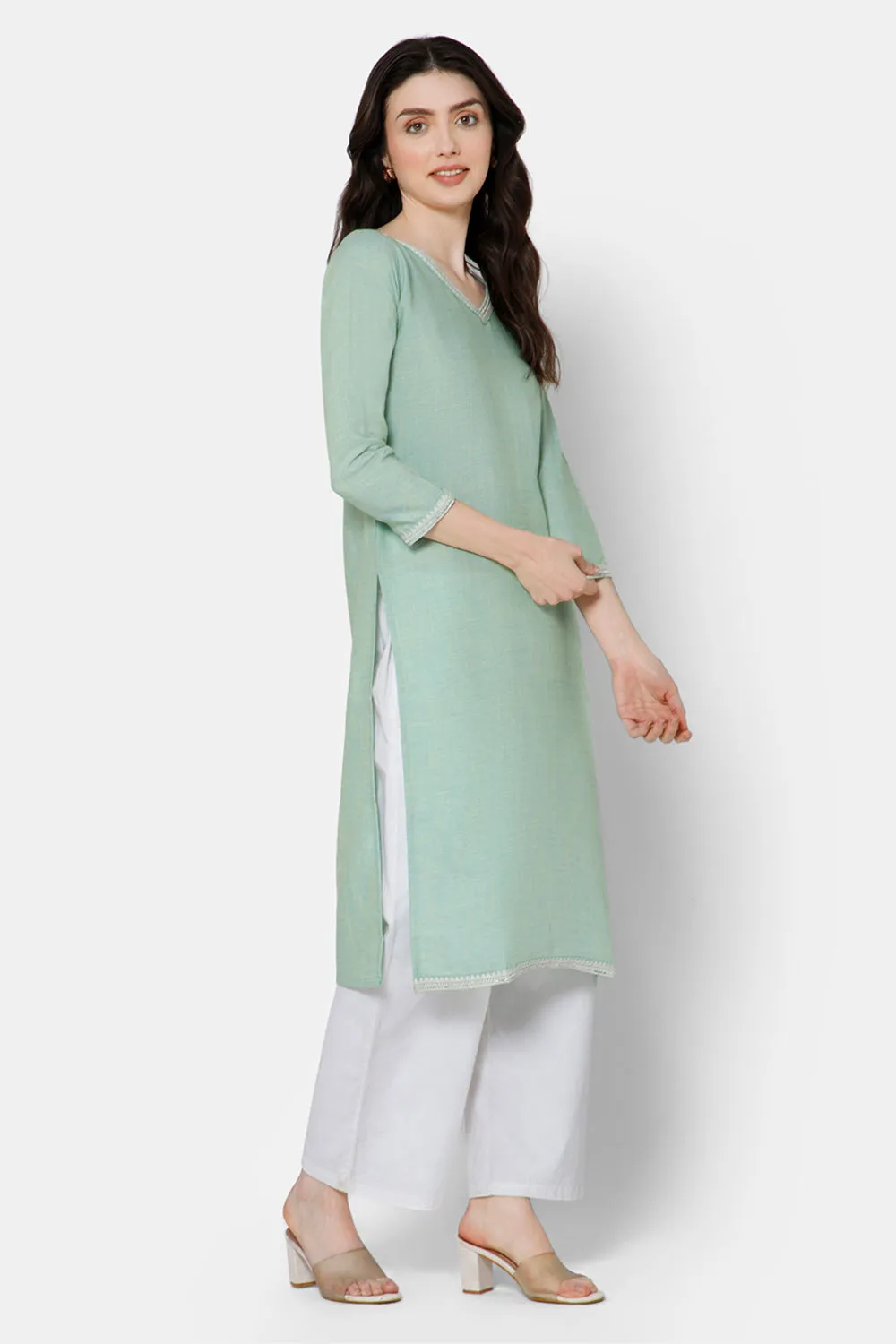 Mythri Straight kurthi with V-neck and 3/4th sleeves  - Sky Blue - E078