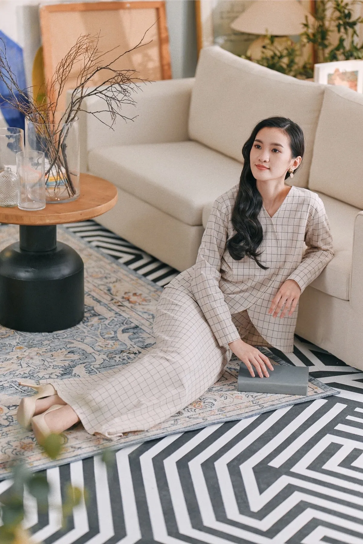 The Caya Women Bulan Blouse - Good Champagne Checked