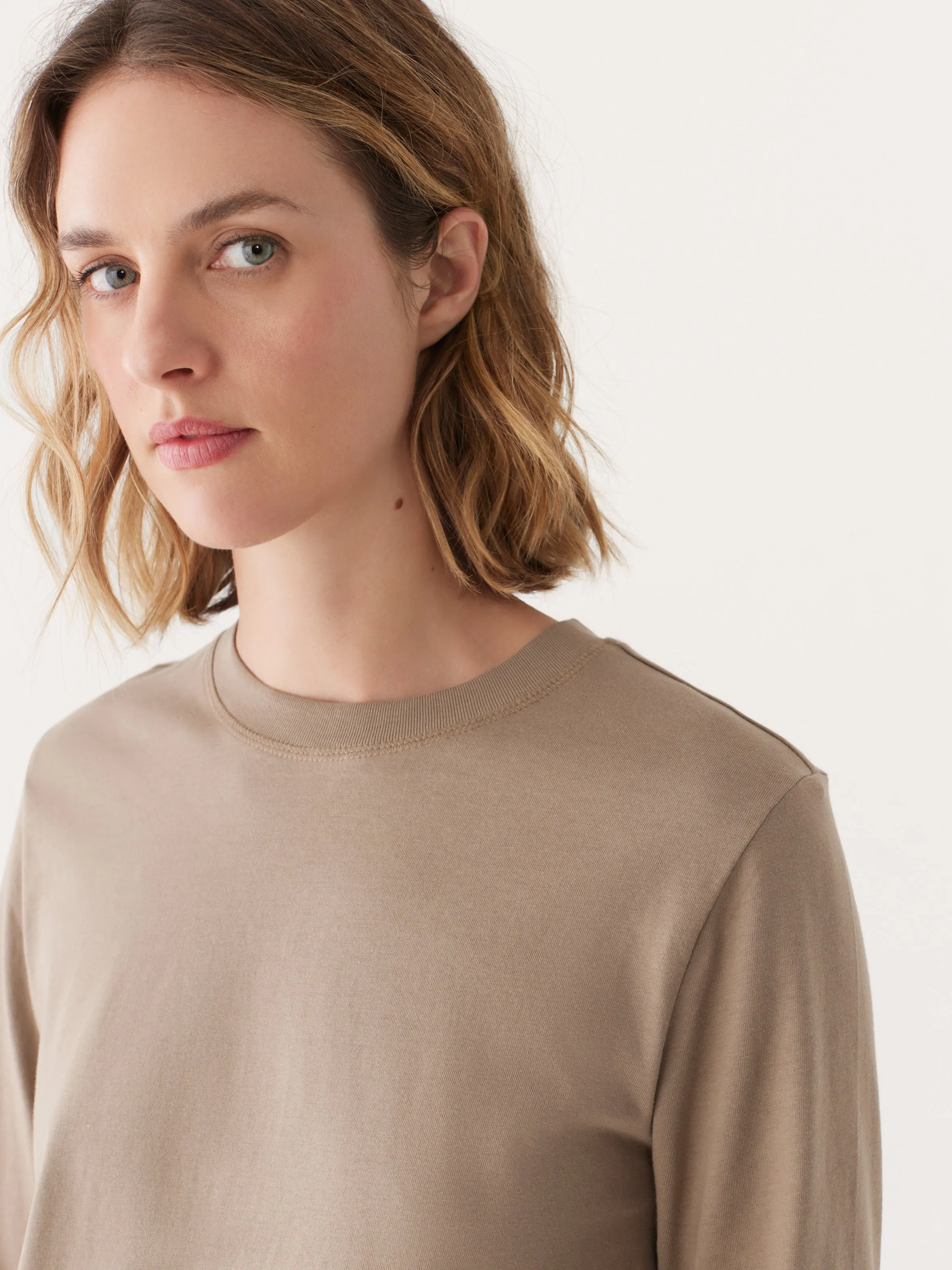 The Long Sleeve T-shirt in Champagne